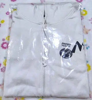 SnowMan Dome Tour ON 후드티 L 사이즈 미개봉 새상품