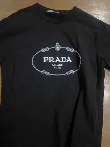 블랙 T셔츠 로고 프린트