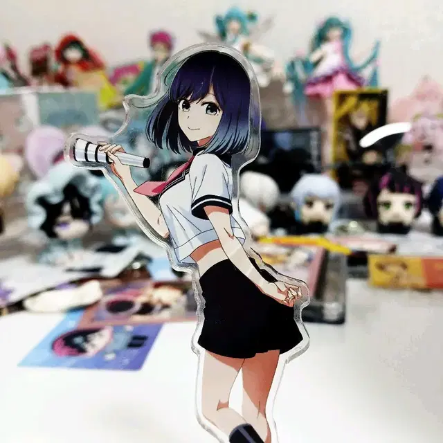 아카네 아크릴 스탠드 팔아요