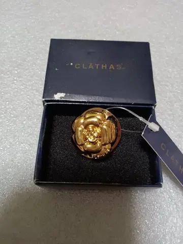 빈티지 박스 포함 미사용 클레이사스 스카프 클립 골드 까멜리아