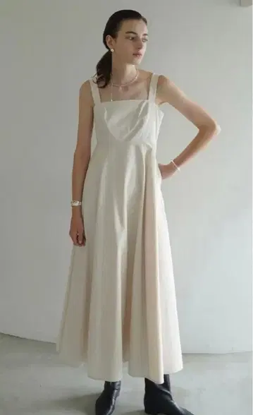 CLANE SQUARE BARE FLARE ONEPIECE