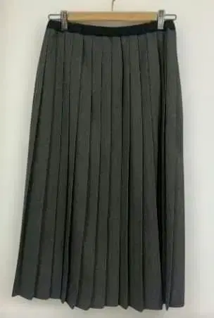 BASIC AND ACCENT 그레이 플리츠 롱 스커트