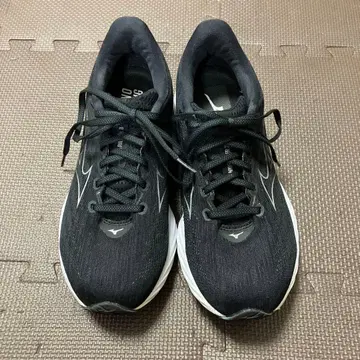 미즈노 러닝화 웨이브 라이더 28 블랙 26cm