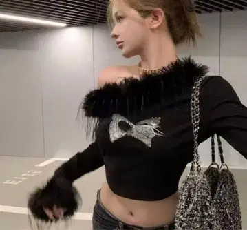 Y2K 퍼리 탑 가을/겨울 긴팔 원숄더 베이스 셔츠