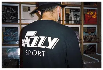 레어 Jazzy Sport 블랙 T셔츠