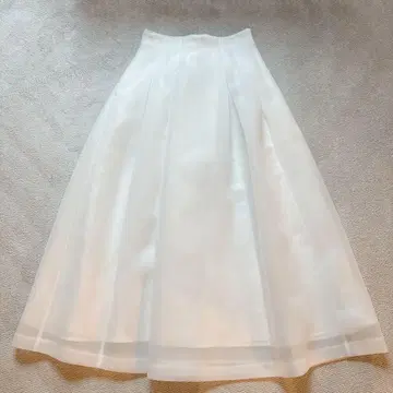 24AW ELENDEEK 메쉬 본딩 플레어 스커트 화이트 02