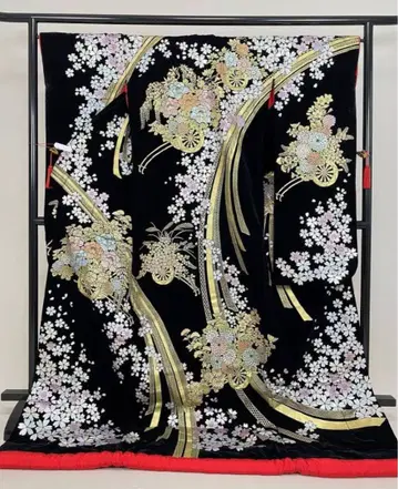 블랙 벨벳 화려한 꽃무늬 라메 장식 이로 우치카케