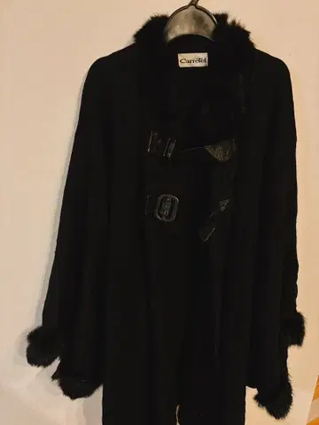 Carretel 블랙 퍼 롱 코트