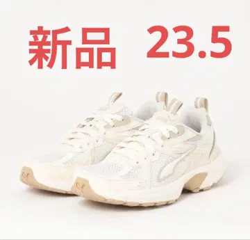 푸마 미레니오 테크 화이트 베이지 23.5 새상품