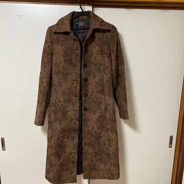 Lynn Bone 꽃무늬 롱 코트 S 사이즈