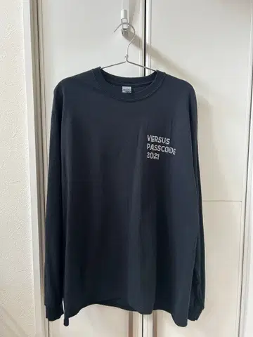 VERSUS PassCode 2021 롱 T L 사이즈