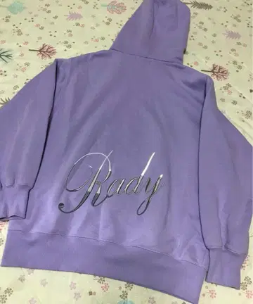 rady 백 로고 그라데이션 자수 속기모 후드티 M