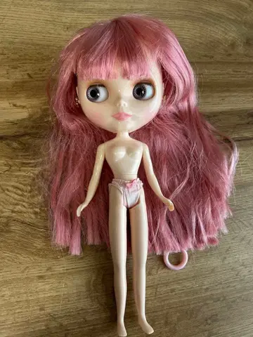 러블리 캐서린즈 코너 네오 브라이스 본체만