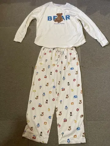 젤라또피케 곰 프린트 룸웨어 F 사이즈