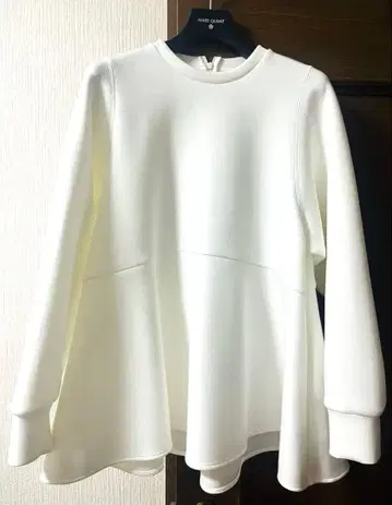 온워드 UNFILO 티셔츠 화이트 (M) 상의 긴팔 뒷면 지퍼