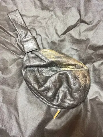 MUL127 엠유엘 캔디 클러치백