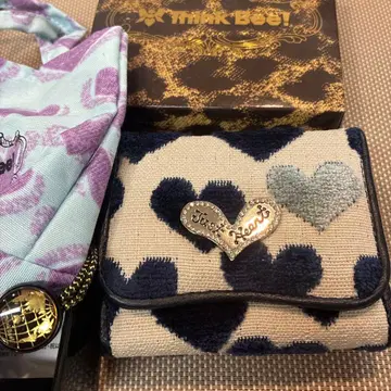 Just Heart 하트 무늬 가마구치 장지갑