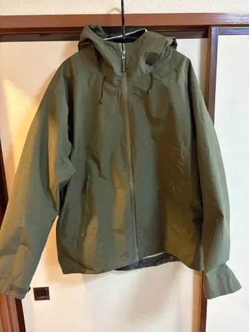 GORE-TEX 그린 마운틴 후드티