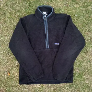 patagonia 블랙 플리스 자켓 하프 지퍼