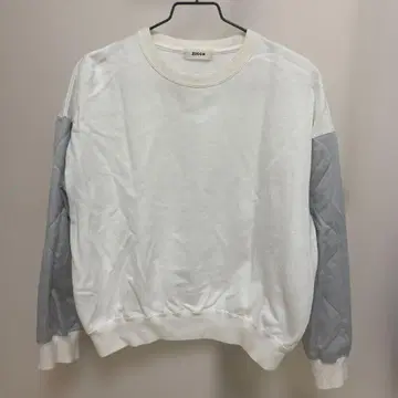 주카 화이트 그레이 크루넥 트레이닝복