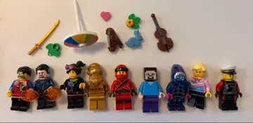 레고 미니피규어 9개와 아이템 세트 정품