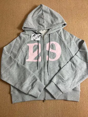 그레이 29 프린트 후드 부착 후드티