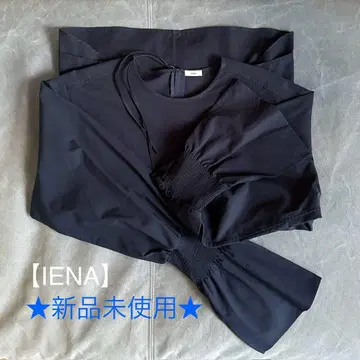 [ 미사용 새상품 ] IENA 노카라 셔링 블라우스