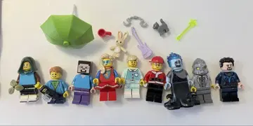 레고 미니피규어 9개와 아이템 세트 정품