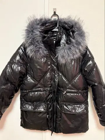 y2k 그런지 퍼 달린 다운 자켓 블랙 광택 퀼팅