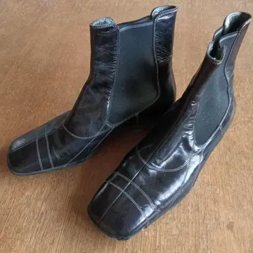 이탈리아제 사이드 고어 부츠 블랙 가죽 스퀘어토