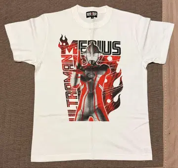 묘지 화랑 울트라맨 메비우스 T셔츠 M사이즈 단종 구하기 어려움