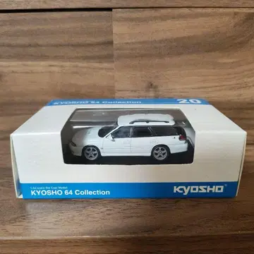 교쇼 1/64 스바루 미니카 레거시 투어링 왜건 화이트 흰색