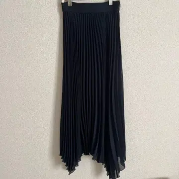 미라 오웬 네이비 롱 플리츠 스커트