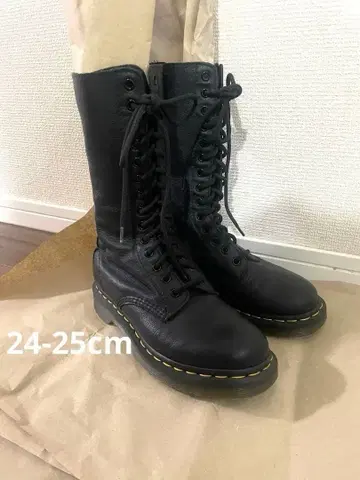 닥터마틴 1B99 14홀 롱 부츠