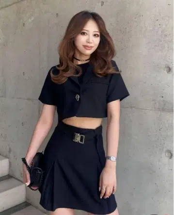 Darich 싱글 숏 자켓 블랙