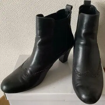 히미코 HIMIKO 사이드 고어 숏부츠 블랙 가죽 발수 가공