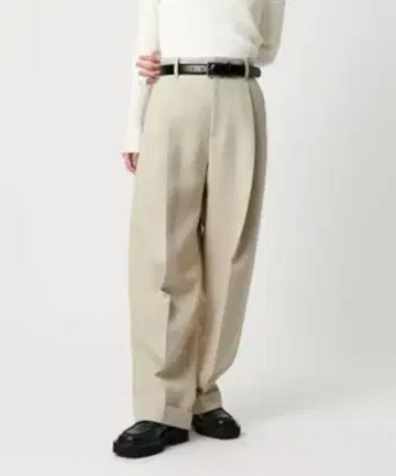 턱 팬츠 말 유나이티드 애로우즈