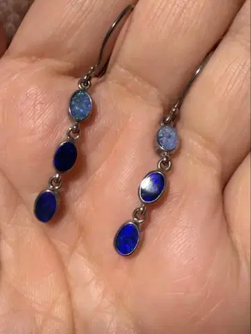 UC 실버 오팔 귀걸이