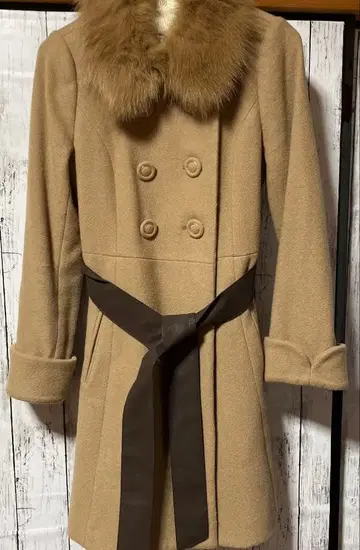 아푸와이저 리셰 카멜 롱 코트 퍼 벨트 포함 M 사이즈