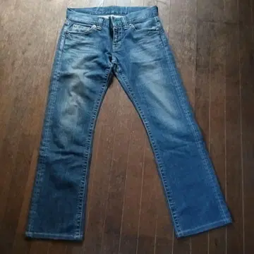 유니클로 스트레이트 데님 파랑