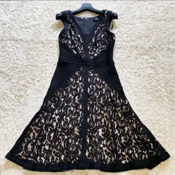 타다시 쇼지 원피스 플레어 드레스 레이스 절개 슬리브리스 꽃무늬