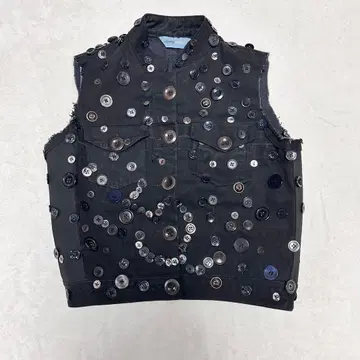 VOYAGE FEMME 보야주 팜 버튼 비쥬 데님 베스트