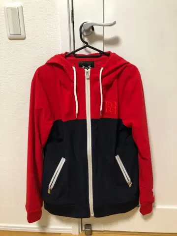 레트로 엔진 후드 부착 나일론 자켓 S 사이즈 빨간색/네이비