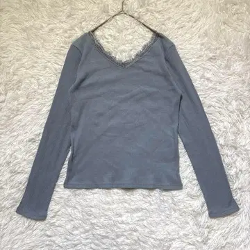 [KBF] 니트 F 블루 레이스 포함 리브 니트 봄/가을/겨울 오프숄더