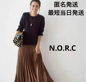 N.O.R.C 노크 플리츠 롱 스커트 브라운 갈색