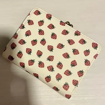 딸기 무늬 시모지마 콜라보 펠리시모 접이식 지갑