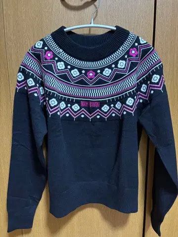 MARY QUANT 꽃 패턴 니트