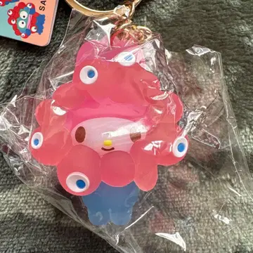 산리오 미야쿠미야쿠 입체 마스코트 클리어 컬러 키링 마이멜로디