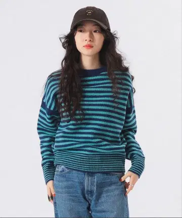 7게이지 보더 크루 니트