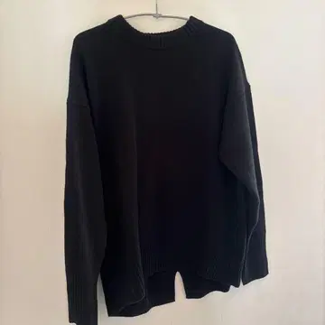 23구 블랙 긴팔 니트 스웨터